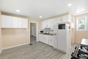 1018 Cypress St, Springfield, OH 45505 - Photo 11