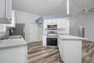 1766 Saratoga Dr, Troy, OH 45373 - Photo 17