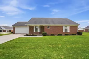 1167 Old Farm Ln, Springfield, OH 45503 - Photo 3