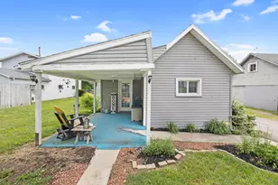 109 N Springhill St, Bellefontaine, OH 43311 - Photo 5