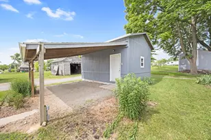 109 N Springhill St, Bellefontaine, OH 43311 - Photo 7