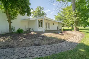 13952 Lochard Rd, Anna, OH 45302 - Photo 3