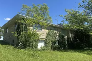 10528 N State Road 227, Fountain City, IN 47341 - Photo 5