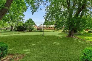 1233 Superior St, Bellefontaine, OH 43311 - Photo 25