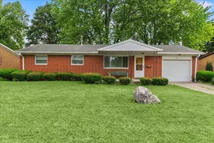 1233 Superior St, Bellefontaine, OH 43311 - Photo 1