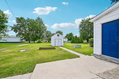 10424 North Street, Middleburg, OH 43336 - Photo 37