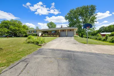 818 Antioch School Road, Vandalia, OH 45377 - Photo 3