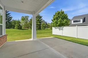 637 Angler Ct, Dayton, OH 45430 - Photo 53