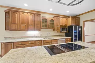 2350 Lostwood Ct, Beavercreek TWP, OH 45385 - Photo 39