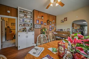 1302 N Yellow Springs St, Springfield, OH 45504 - Photo 11