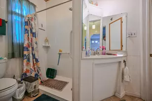 1302 N Yellow Springs St, Springfield, OH 45504 - Photo 7