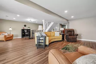 1300 E Choctaw Dr, London, OH 43140 - Photo 27
