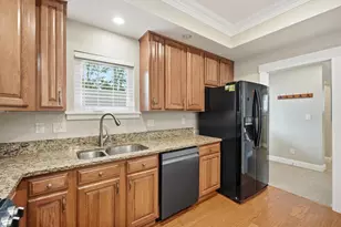 2425 Delta Ave, Dayton, OH 45419 - Photo 17