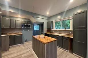 236 Lincoln Pl, Urbana, OH 43078 - Photo 9