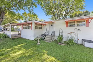 11016 Oak Cir, Lakeview, OH 43331 - Photo 5