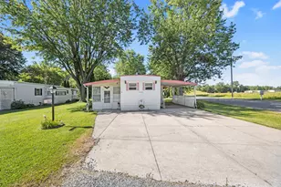 11016 Oak Cir, Lakeview, OH 43331 - Photo 3
