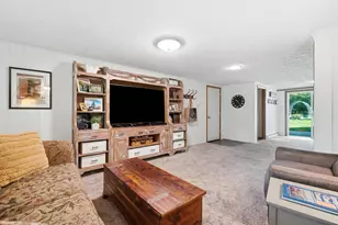 1918 Devon Dr, Springfield, OH 45503 - Photo 41