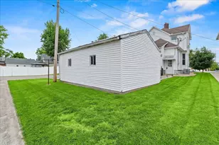 653 N Main St, Bellefontaine, OH 43311 - Photo 37