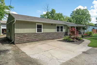 242 N Bickett Road, Xenia, OH 45385 - Photo 1