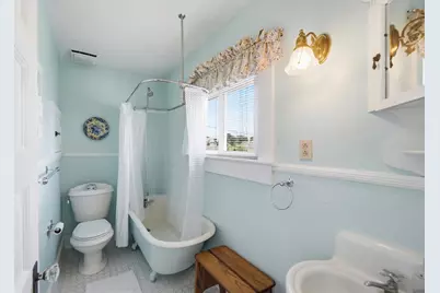 601 W Benton Street, Wapakoneta, OH 45895 - Photo 47