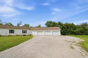 14513 Cemetery Rd, Wapakoneta, OH 45895 - Photo 3