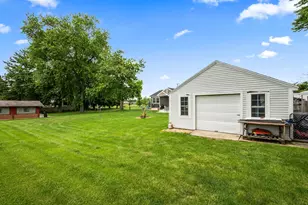 1226 E Troy Urbana Rd, Troy, OH 45373 - Photo 25