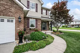 884 Shaftsbury Rd, Troy, OH 45373 - Photo 5