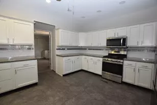201 E Miami St, De Graff, OH 43318 - Photo 13