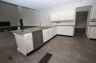 201 E Miami St, De Graff, OH 43318 - Photo 11