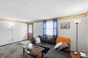 1233-1235 Heritage Dr, Troy, OH 45373 - Photo 5