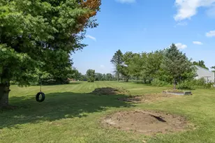 4274 Cherry Grove Rd, Jamestown, OH 45335 - Photo 13