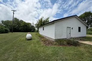 12695 Kirkwood Rd, Sidney, OH 45365 - Photo 9