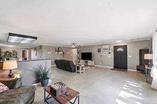 7579 Downing St, Dayton, OH 45414 - Photo 7