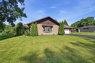 7579 Downing St, Dayton, OH 45414 - Photo 3