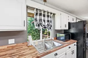 7579 Downing St, Dayton, OH 45414 - Photo 13
