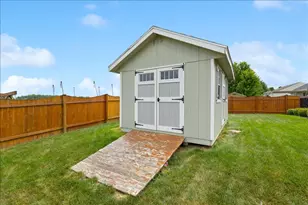 1845 Hunters Ridge Dr, Troy, OH 45373 - Photo 45