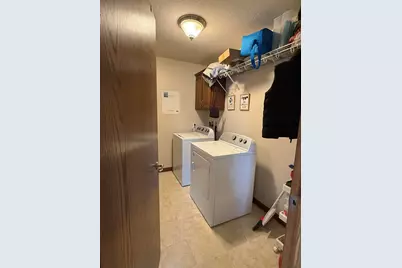 112 Parkview Drive, Jackson Center, OH 45334 - Photo 13