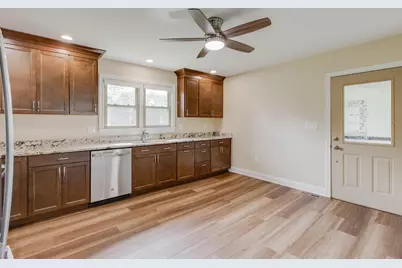 9570 Helton Drive, Franklin, OH 45005 - Photo 7