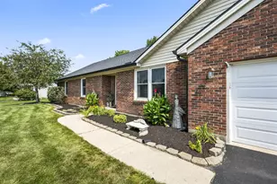 14991 Charm Hill Dr, Sidney, OH 45365 - Photo 5