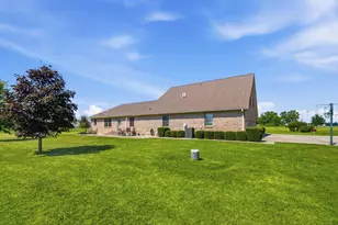 8400 N Montgomery County Line Rd, Brookville, OH 45309 - Photo 15