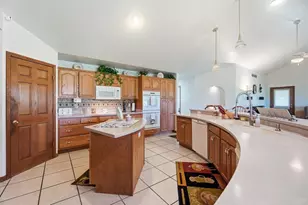 8400 N Montgomery County Line Rd, Brookville, OH 45309 - Photo 35