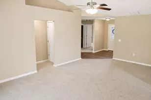 638 Willow Point Ct, Troy, OH 45373 - Photo 9