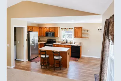 638 Willow Point Court, Troy, OH 45373 - Photo 5