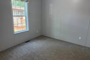 200 N Knoxville Ave, Saint Marys, OH 45885 - Photo 11