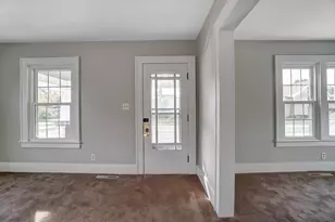 1810 N Limestone St, Springfield, OH 45503 - Photo 9
