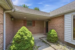 806 Claymore Ct, Tipp City, OH 45371 - Photo 5