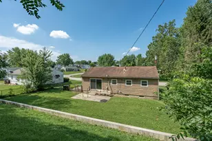1312 Hemlock Dr, Fairborn, OH 45324 - Photo 11