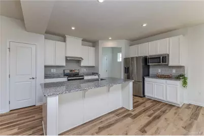403 Sydney Drive, Tipp City, OH 45371 - Photo 9