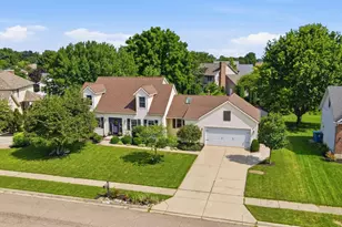 785 W Pinehurst Dr, Tipp City, OH 45371 - Photo 1