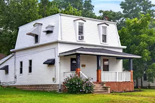320 Garfield Ave, Bellefontaine, OH 43311 - Photo 1